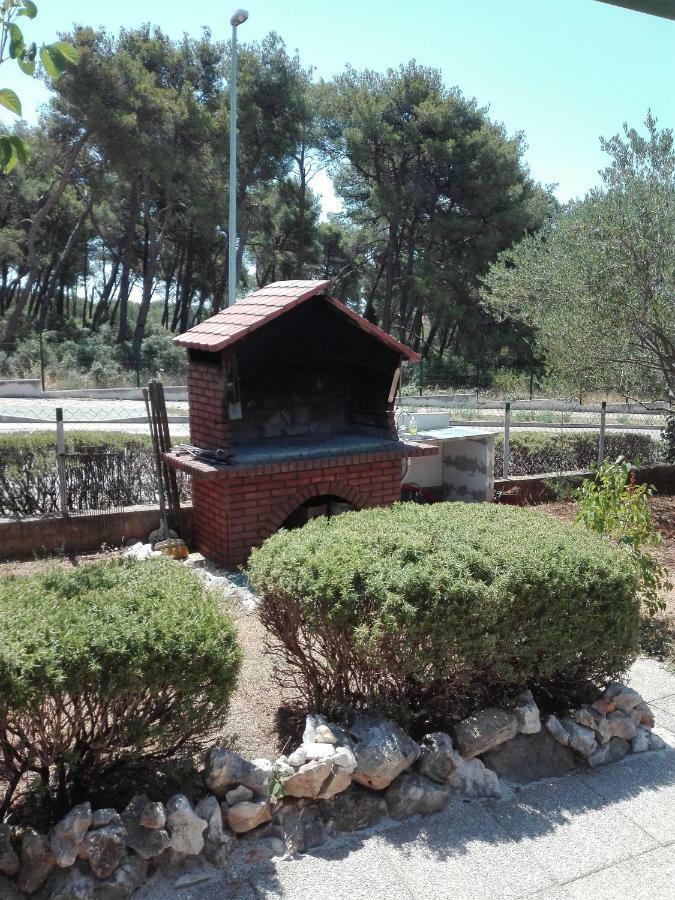 Apartments Jadranska Biograd Na Moru Eksteriør bilde